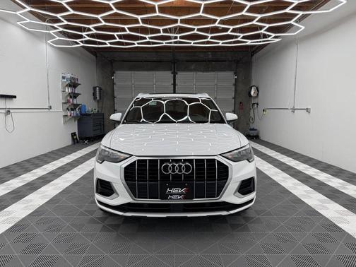 2021 Audi Q3 40 Premium