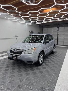 2014 Subaru Forester 2.5i