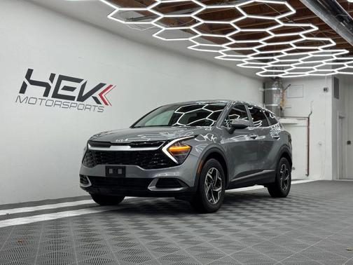 2024 Kia Sportage LX
