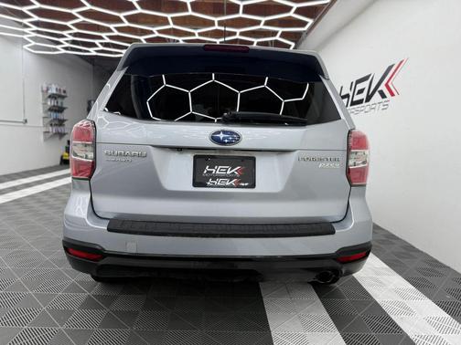 2014 Subaru Forester 2.5i Touring