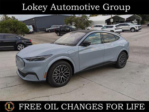 2025 Ford Mustang Mach-E Premium