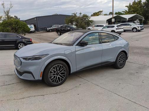 2025 Ford Mustang Mach-E Premium