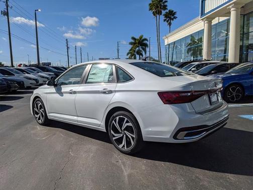 2025 Volkswagen Jetta 1.5T SEL