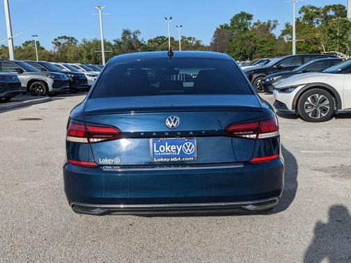 2022 Volkswagen Passat 2.0T SE