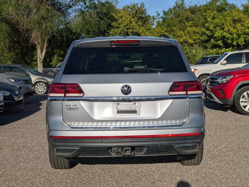 Pyrite Silver Metallic 2021 Volkswagen Atlas 3.6L SE w/Technology