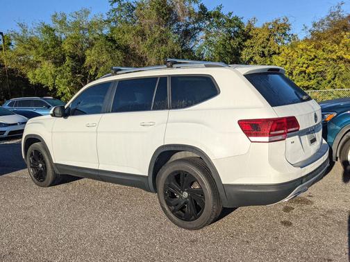 2019 Volkswagen Atlas 2.0T SE w/Technology
