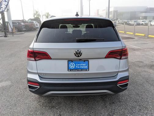 2023 Volkswagen Taos 1.5T SE