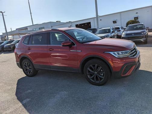 2022 Volkswagen Tiguan 2.0T SE