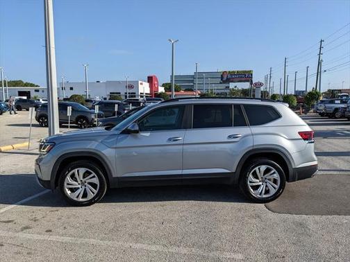 2021 Volkswagen Atlas 3.6L SE w/Technology