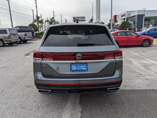 2024 Volkswagen Atlas 2.0T SE w/Technology