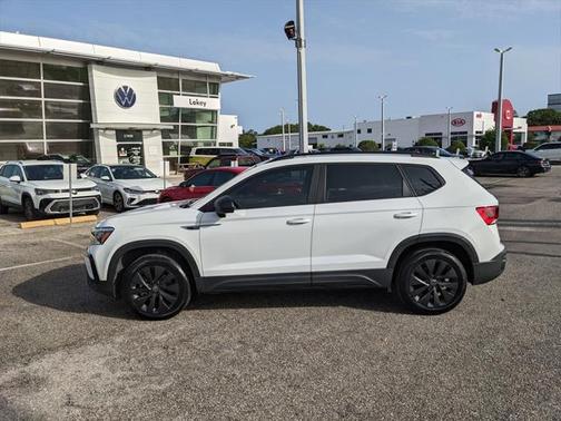 2022 Volkswagen Taos 1.5T S