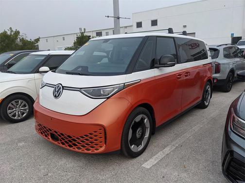 2025 Volkswagen ID. Buzz Pro S Plus