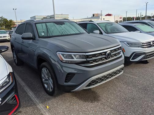 2022 Volkswagen Atlas Cross Sport 3.6L V6 SE w/Technology