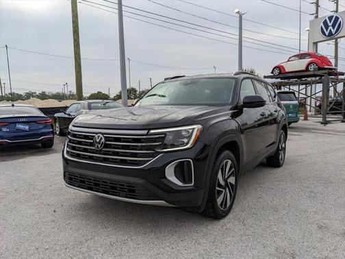 2024 Volkswagen Atlas 2.0T SE w/Technology