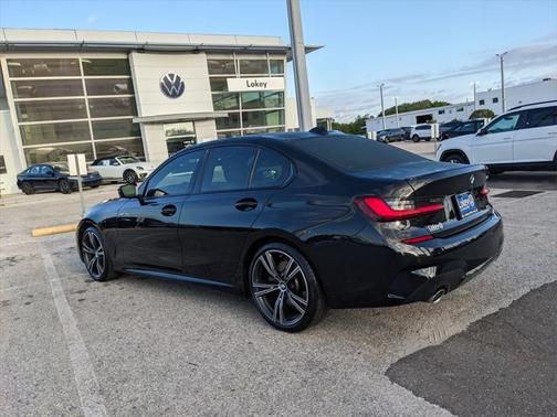 2022 BMW 330 330i