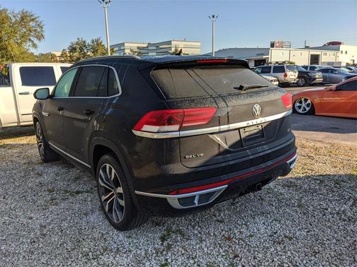 2022 Volkswagen Atlas Cross Sport 3.6L V6 SEL Premium R-Line