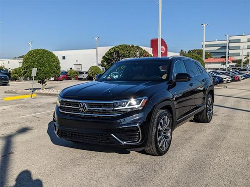 2022 Volkswagen Atlas Cross Sport 3.6L V6 SEL Premium R-Line