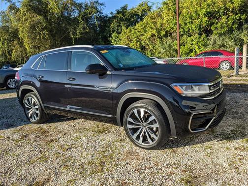2022 Volkswagen Atlas Cross Sport 3.6L V6 SEL Premium R-Line