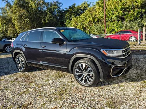 2022 Volkswagen Atlas Cross Sport 3.6L V6 SEL Premium R-Line