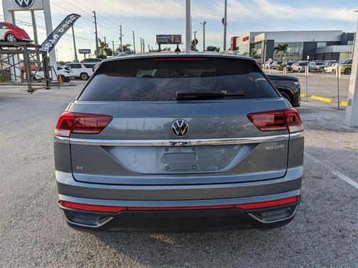 2023 Volkswagen Atlas Cross Sport 2.0T SE w/Technology