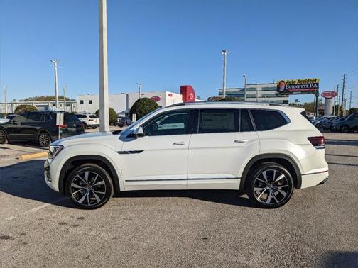 2025 Volkswagen Atlas 2.0T SEL Premium R-Line 4MOTION
