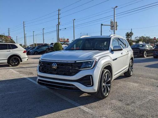 2025 Volkswagen Atlas 2.0T SEL Premium R-Line 4MOTION
