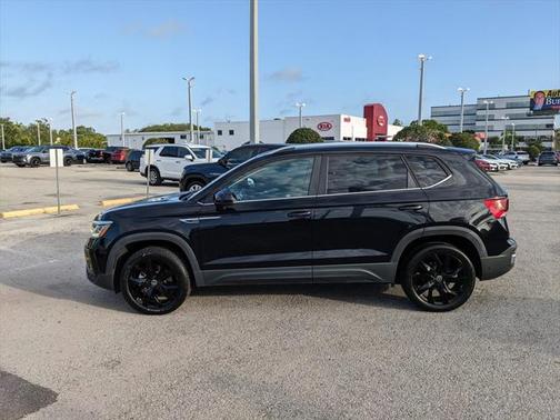 2022 Volkswagen Taos 1.5T SEL