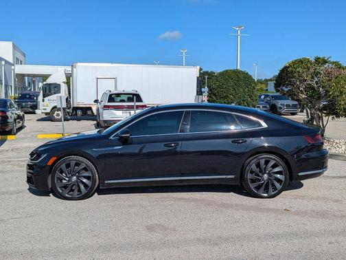 Deep Black Pearl Metallic 2020 Volkswagen Arteon 2.0T SEL Premium R-Line 4MOTION