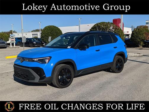 2025 Volkswagen Taos 1.5T SE Black