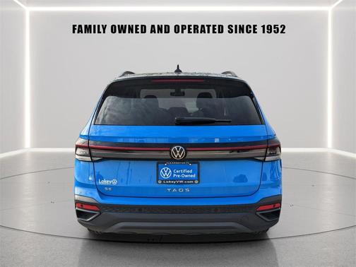 2025 Volkswagen Taos 1.5T SE Black