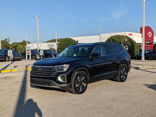 2024 Volkswagen Atlas 2.0T SE w/Technology 4MOTION