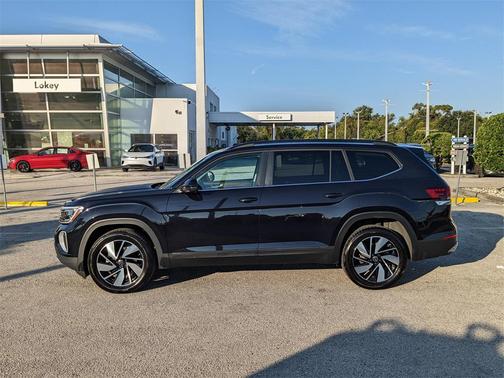 2024 Volkswagen Atlas 2.0T SE w/Technology 4MOTION