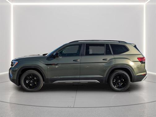 2026 Volkswagen Atlas Peak Edition