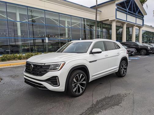 2026 Volkswagen Atlas Cross Sport 2.0T SEL Premium