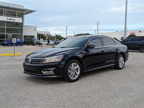 2018 Volkswagen Passat 2.0T SE