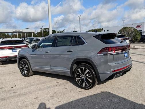 2025 Volkswagen Atlas Cross Sport 2.0T SEL Premium