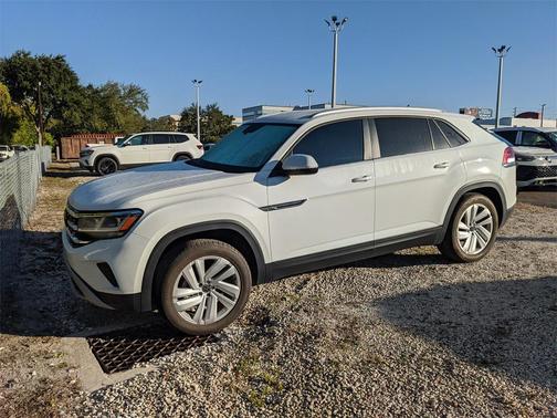 2022 Volkswagen Atlas Cross Sport 3.6L V6 SE w/Technology