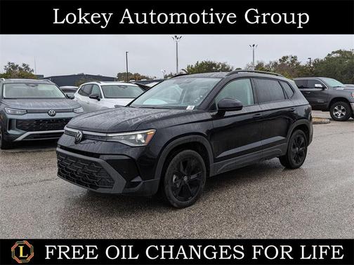 2025 Volkswagen Taos 1.5T SE Black