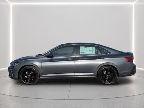 Platinum Gray Metallic 2026 Volkswagen Jetta 1.4T SE