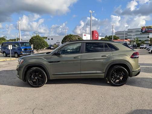 2025 Volkswagen Atlas Cross Sport 2.0T SEL