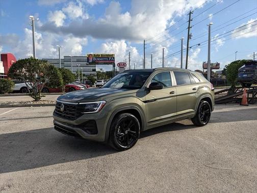 2025 Volkswagen Atlas Cross Sport 2.0T SEL