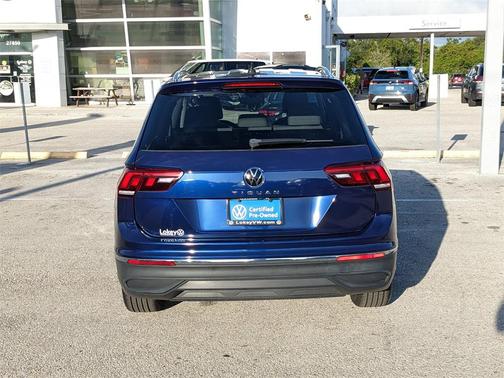 2022 Volkswagen Tiguan 2.0T SE