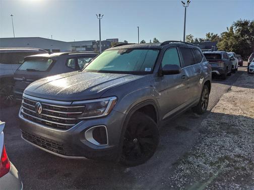 2024 Volkswagen Atlas 2.0T SE w/Technology