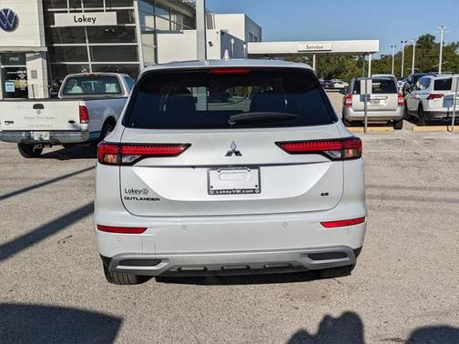 2024 Mitsubishi Outlander SE 2.5 S-AWC