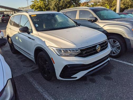 2022 Volkswagen Tiguan 2.0T SE R-Line Black