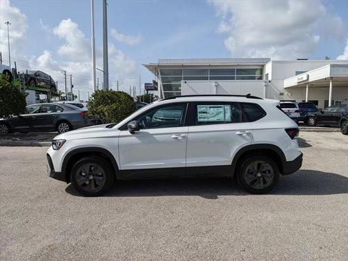2025 Volkswagen Taos 1.5T S