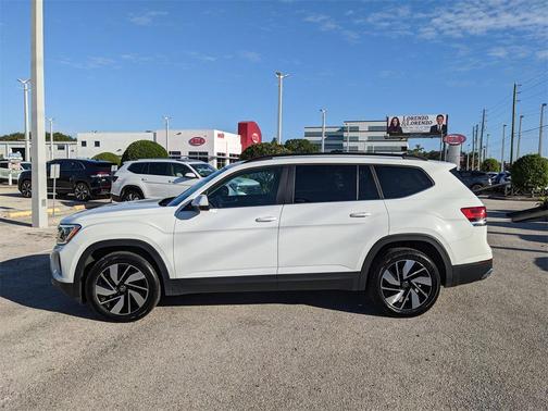 2024 Volkswagen Atlas 2.0T SE w/Technology 4MOTION