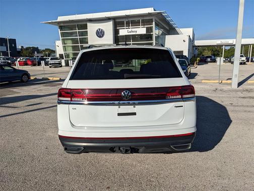 2024 Volkswagen Atlas 2.0T SE w/Technology 4MOTION