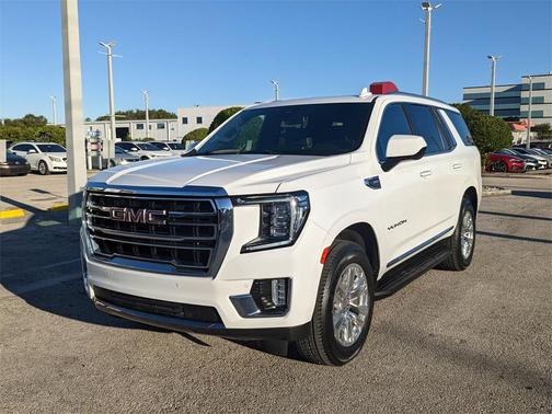2024 GMC Yukon SLT
