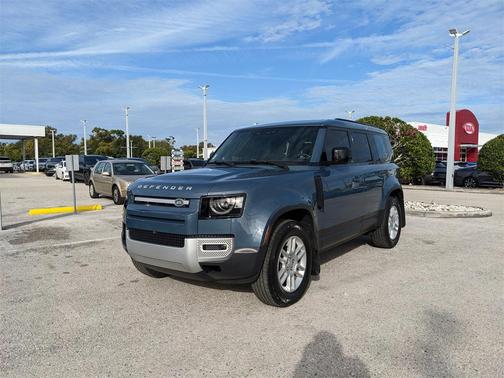 2024 Land Rover Defender 110 P300